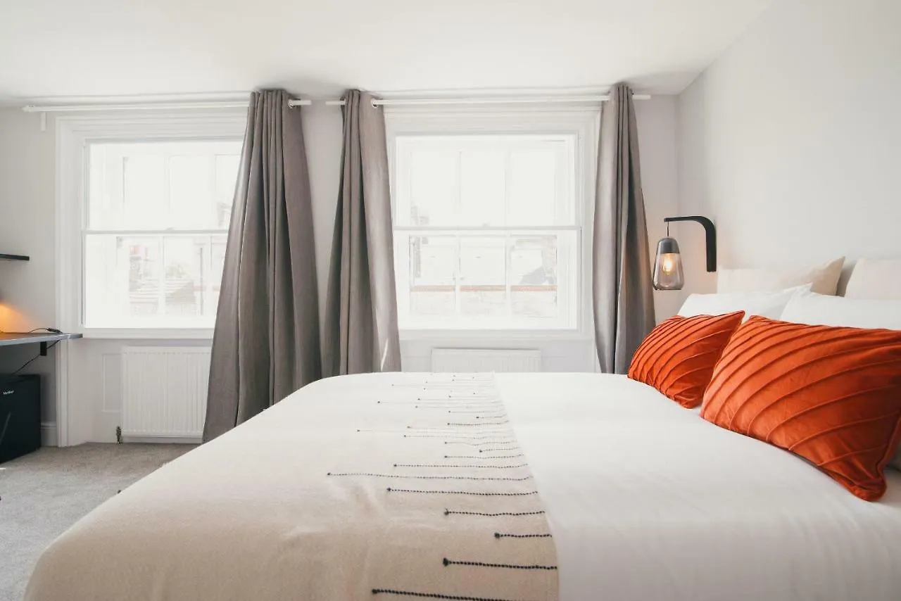 D8 - Shoreditch London United Kingdom