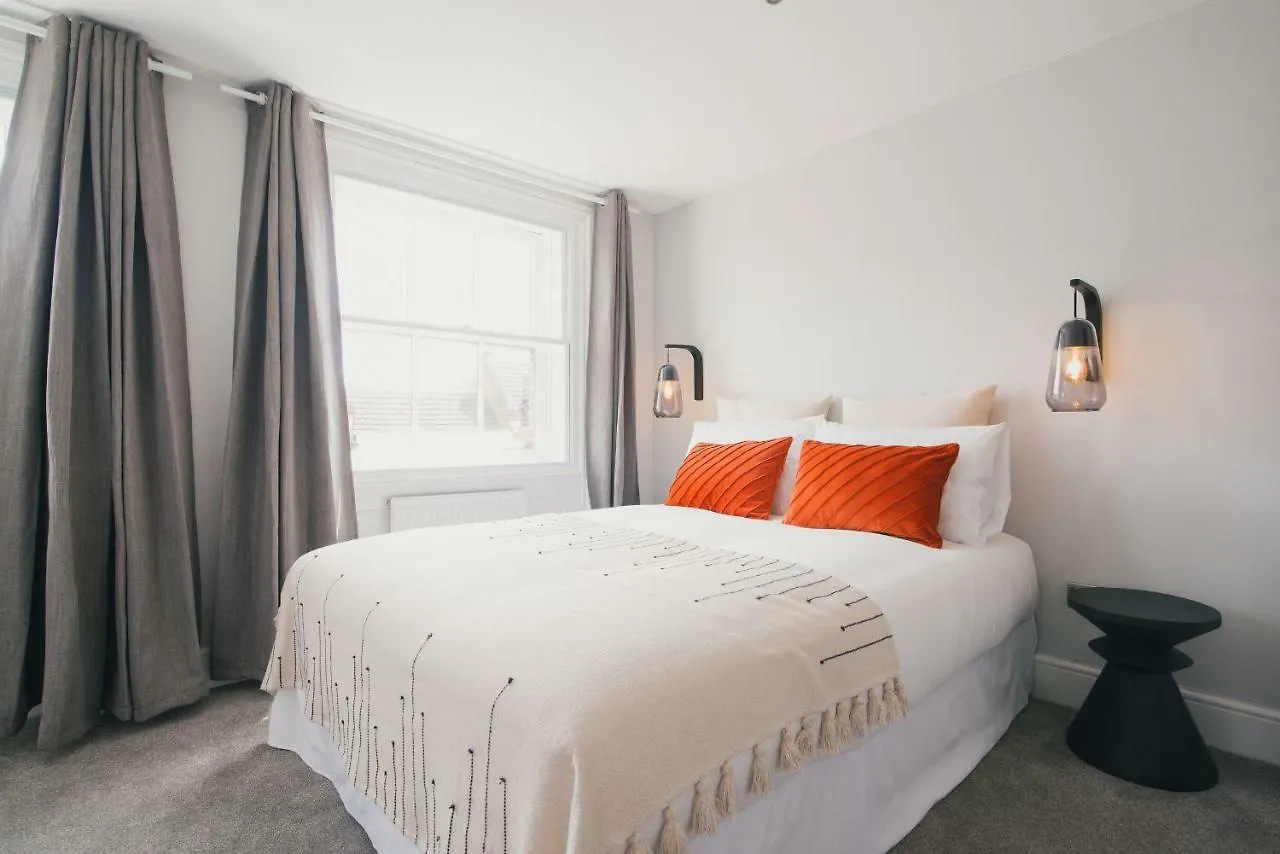 D8 - Shoreditch London Guest house