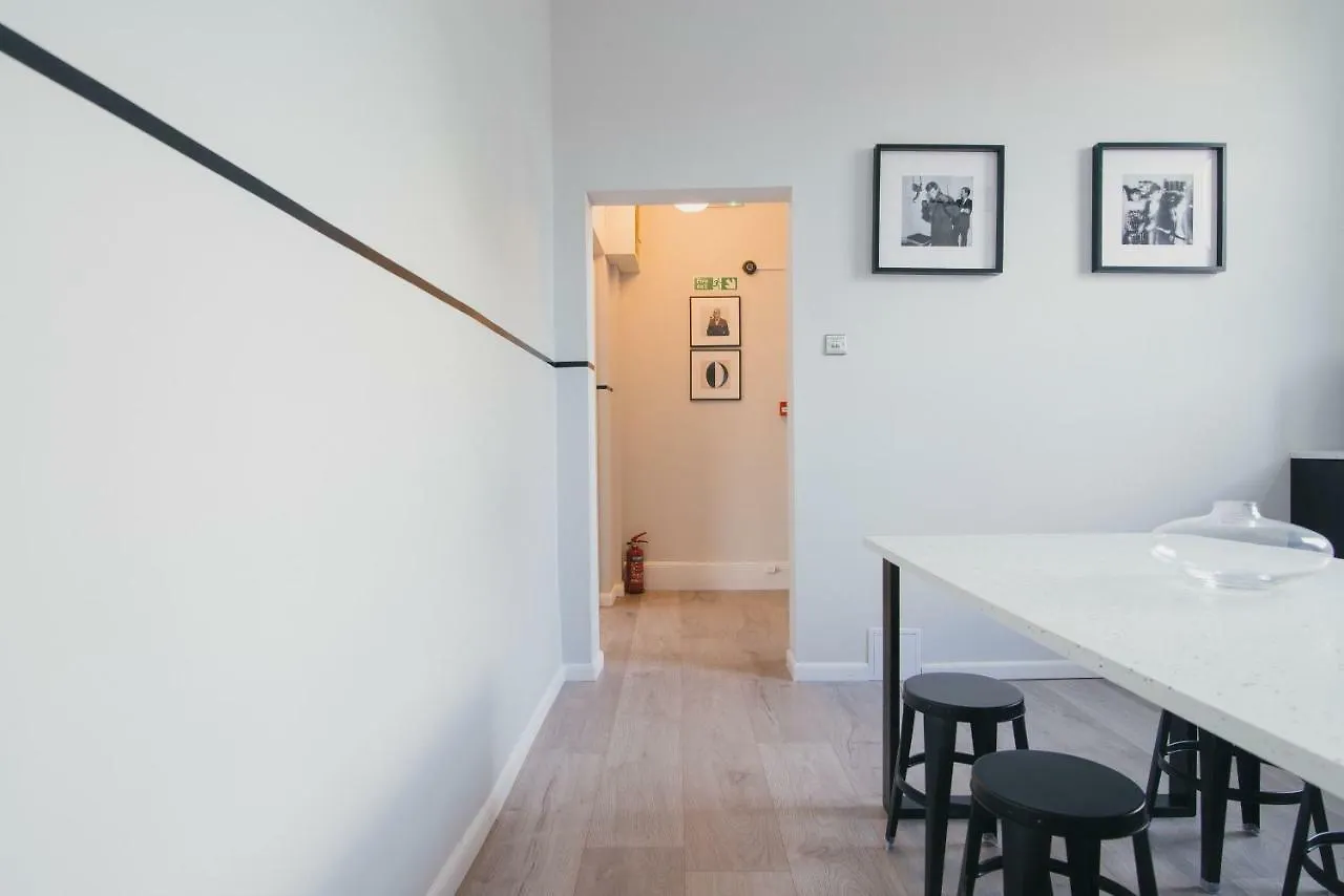 Guest house D8 - Shoreditch London