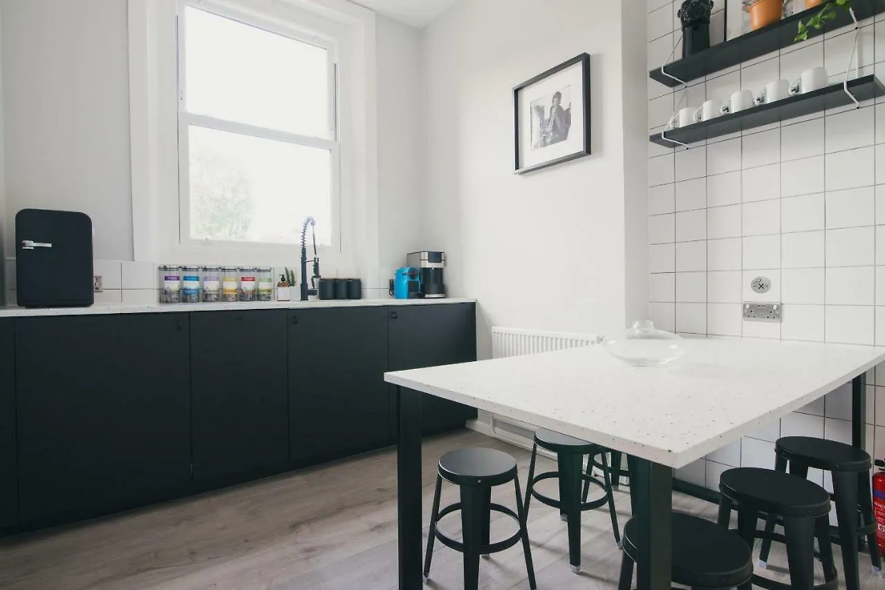 D8 - Shoreditch London Guest house